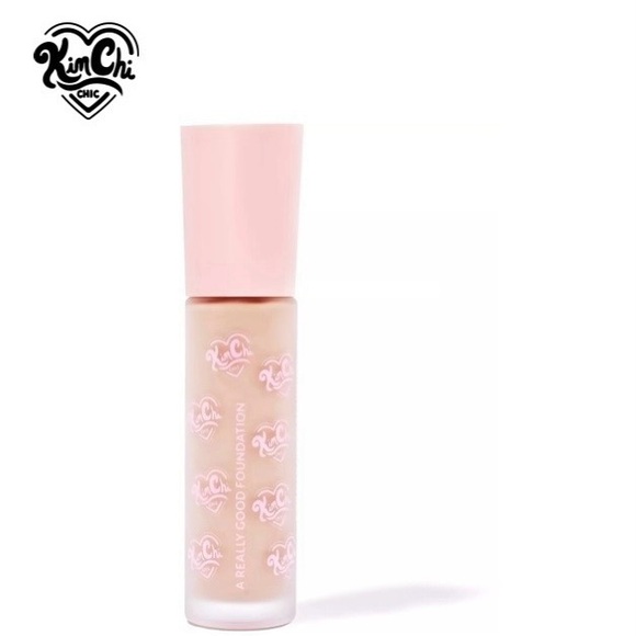 Brand New KimChi Chic A Really Good Foundation shade ARGF 117M - Picture 3 of 4